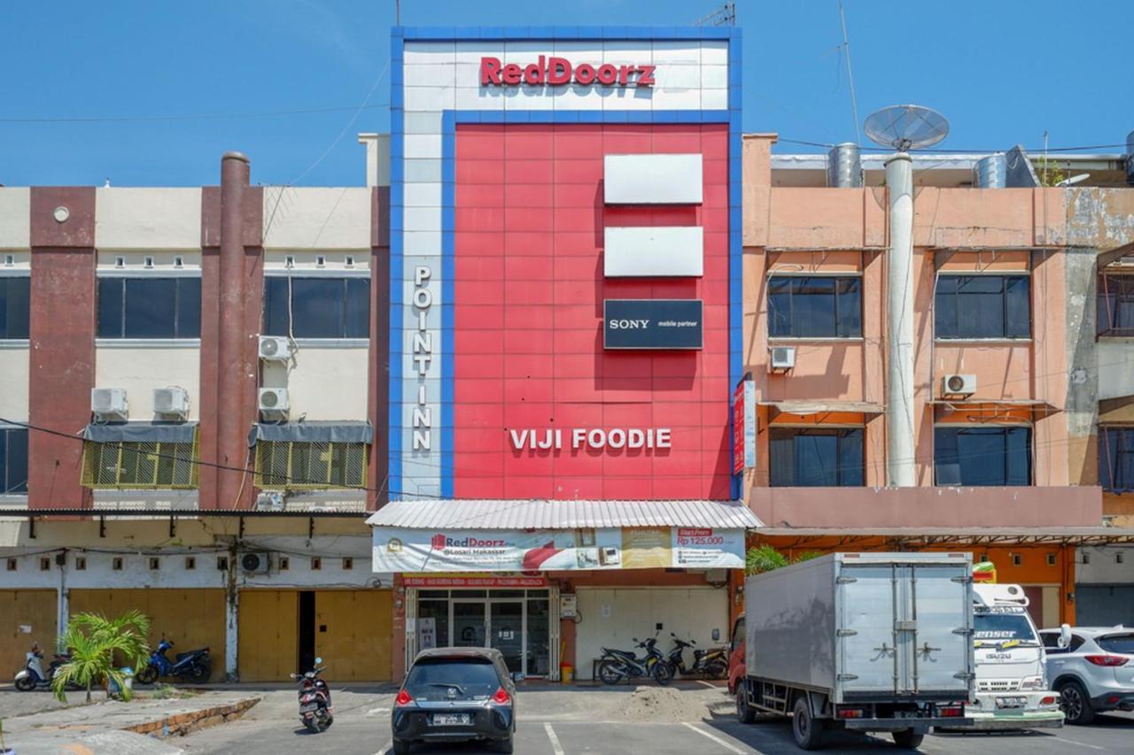 Reddoorz Plus @ Losari Makasar Exteriér fotografie