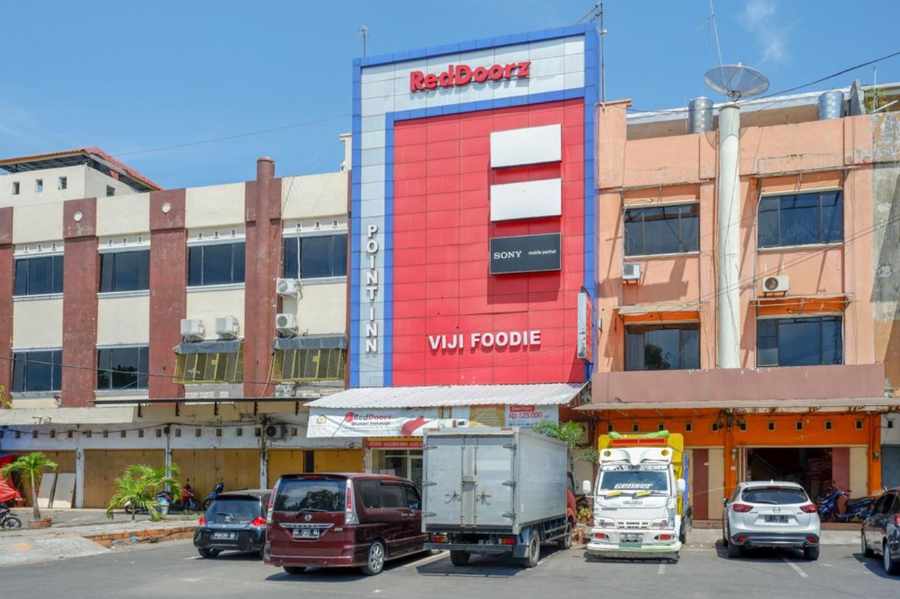 Reddoorz Plus @ Losari Makasar Exteriér fotografie